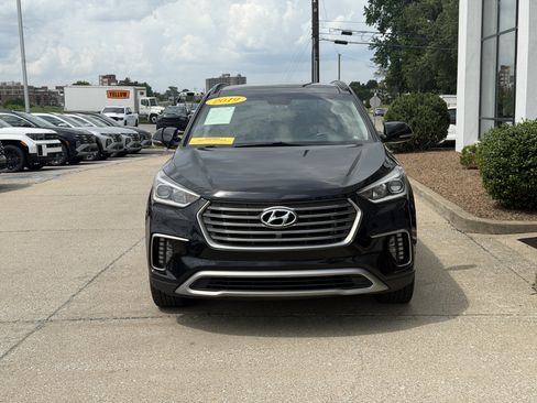 Used 2019 Hyundai Santa Fe XL w/ Cargo Package FWD image 19