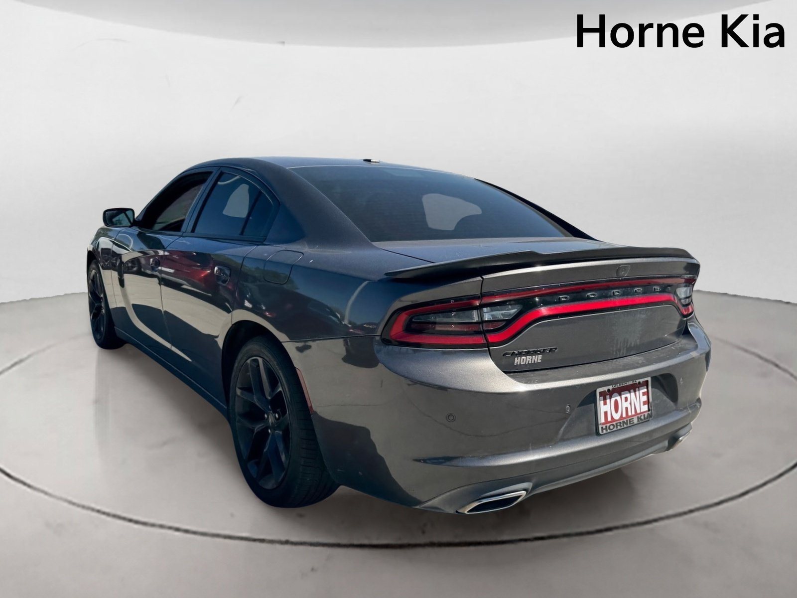Used 2021 Dodge Charger SXT w/ Blacktop Package RWD image 5
