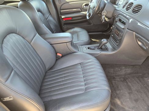 Used 2004 Chrysler 300M Special FWD image 10
