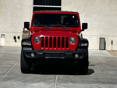 Used 2020 Jeep Wrangler Unlimited Sport S AWD/4WD image 2