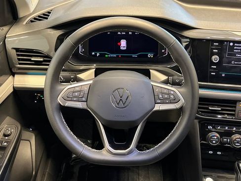 Certified 2023 Volkswagen Taos SEL AWD/4WD image 19
