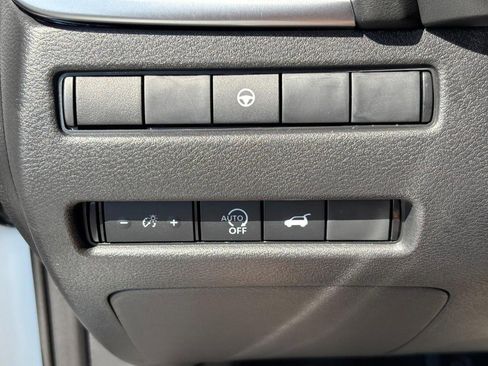 New 2026 Nissan Rogue SV image 11