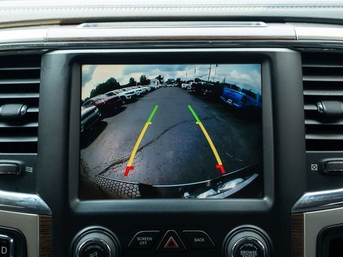 Used 2016 RAM 1500 Laramie w/ Convenience Group AWD/4WD image 29