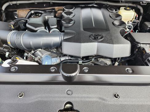 Used 2020 Toyota 4Runner SR5 image 31