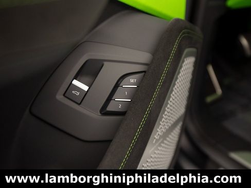 Used 2024 Lamborghini Urus S image 18
