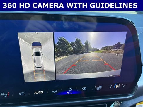 New 2025 Chevrolet Equinox EV RS image 4