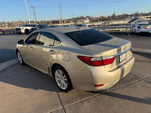 Used 2015 Lexus ES 350 w/ Premium Package image 7