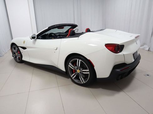 Certified 2020 Ferrari Portofino image 15