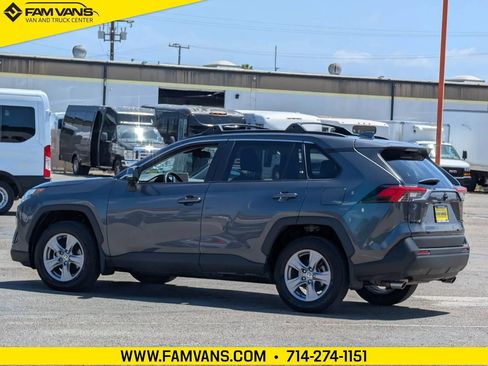 Used 2023 Toyota RAV4 XLE w/ Convenience Package FWD image 5