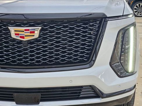 New 2026 Cadillac Escalade Sport w/ Touring Package image 6