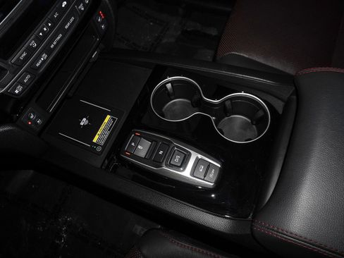 Used 2024 Honda Passport Black Edition image 33