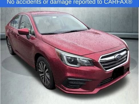 Used 2018 Subaru Legacy 2.5i Premium AWD/4WD image 2