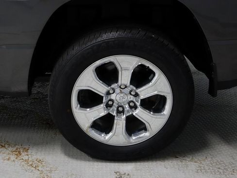 Used 2022 RAM 1500 Big Horn AWD/4WD image 18