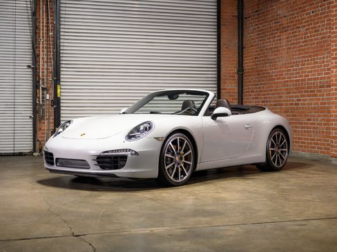 Used 2013 Porsche 911 Carrera S image 15