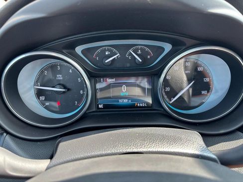 Used 2017 Buick Envision Essence FWD image 18