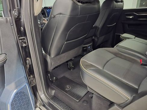 Used 2024 RAM 2500 Laramie w/ Safety Group AWD/4WD image 35