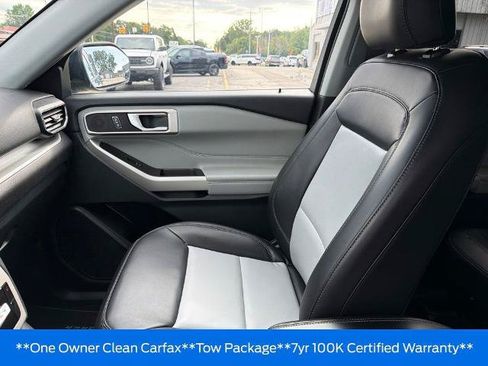 Used 2023 Ford Explorer XLT w/ Equipment Group 202A AWD/4WD image 24