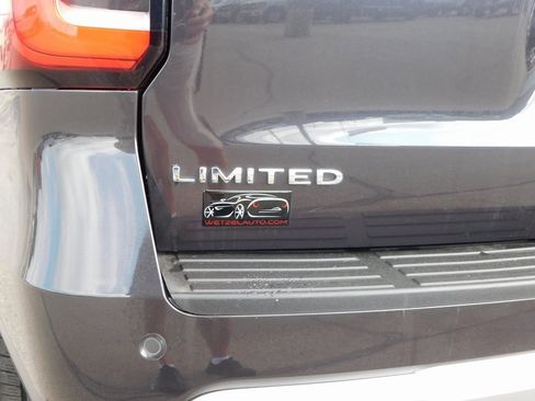 Used 2024 Ford Expedition Limited image 52