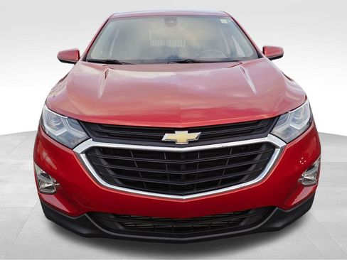 Used 2020 Chevrolet Equinox LT image 2