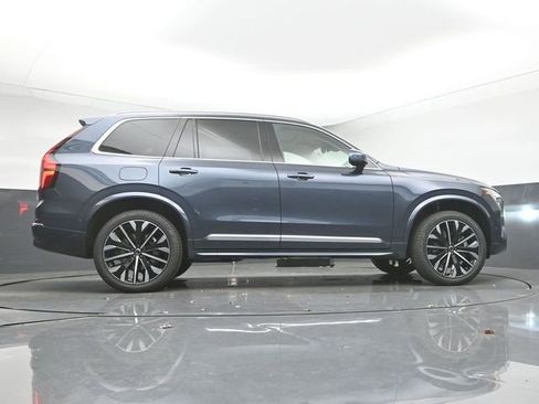 New 2026 Volvo XC90 B6 Ultra w/ Protection Package image 45