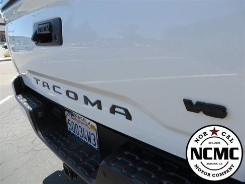 Used 2021 Toyota Tacoma TRD Sport image 34
