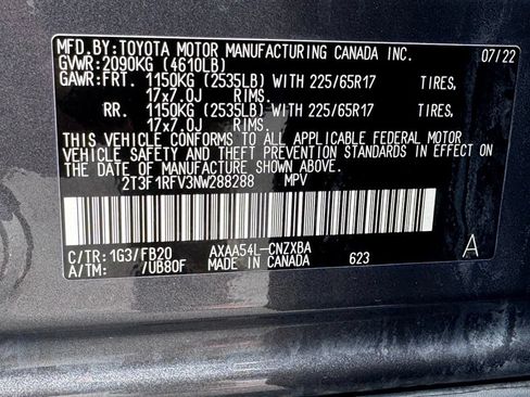 Used 2022 Toyota RAV4 LE AWD/4WD image 39