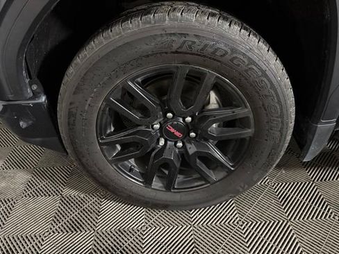 Used 2020 GMC Sierra 1500 Elevation w/ Elevation Value Package RWD image 42
