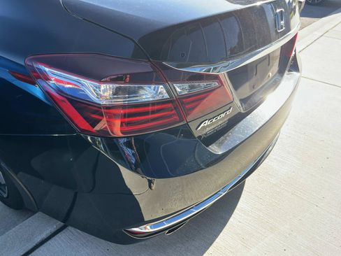 Used 2016 Honda Accord EX-L image 8