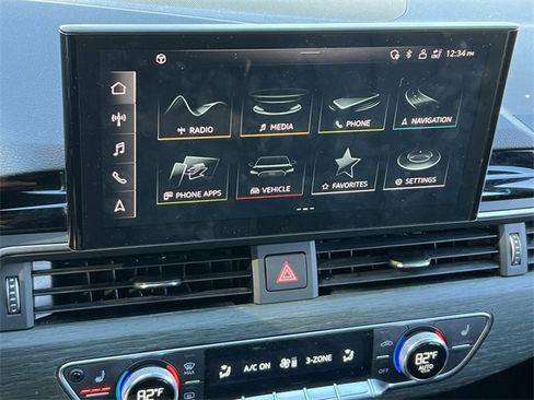 Used 2022 Audi A4 2.0T Premium Plus image 24