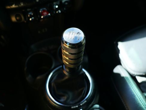 Used 2017 MINI Cooper S image 55