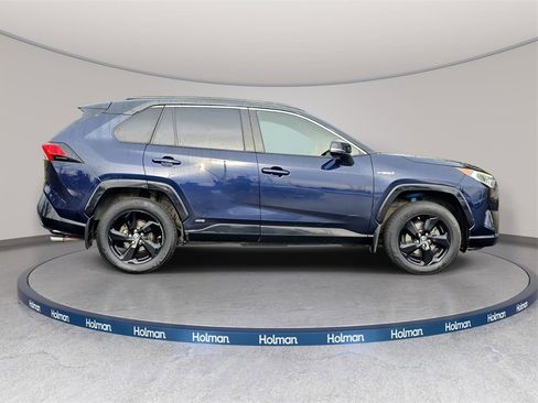 Used 2019 Toyota RAV4 XSE image 5