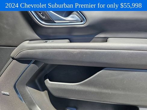 Used 2024 Chevrolet Suburban Premier AWD/4WD image 10