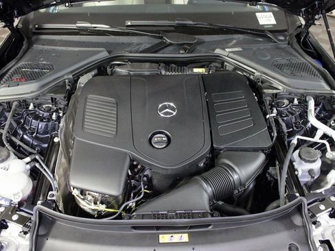 Used 2026 Mercedes-Benz E 350 4MATIC Sedan image 33