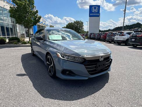 Used 2021 Honda Accord Sport Special Edition image 2