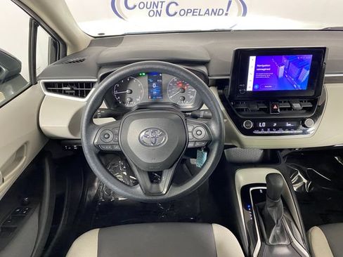 Used 2024 Toyota Corolla LE FWD image 17
