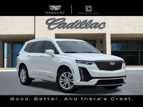 Certified 2025 Cadillac XT6 Luxury FWD image 2