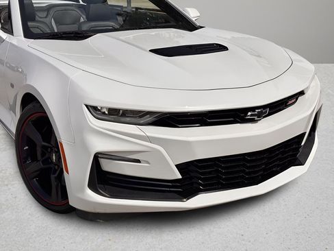 Used 2023 Chevrolet Camaro SS RWD image 28