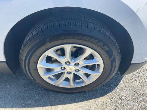 Used 2018 Chevrolet Equinox LS AWD/4WD image 29