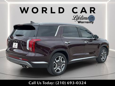 Used 2024 Hyundai Palisade SEL w/ Premium Package FWD image 7