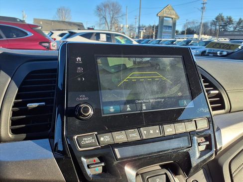 Used 2023 Honda Odyssey Sport image 12