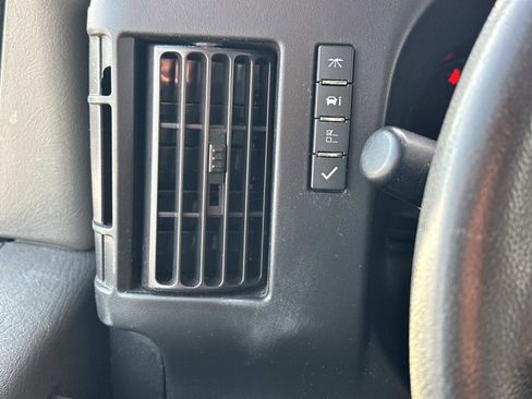 Certified 2023 Chevrolet Express 2500 w/ Driver Convenience Package image 21