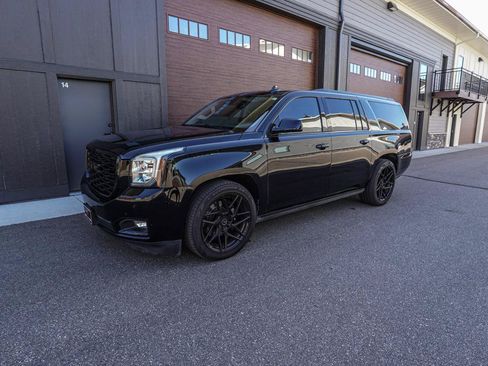 Used 2019 GMC Yukon XL Denali w/ Denali Ultimate Package RWD image 14