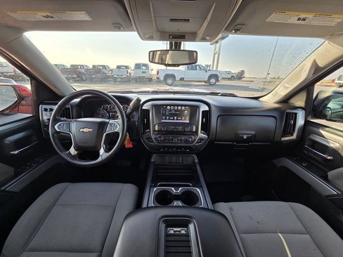 Used 2018 Chevrolet Silverado 1500 LT w/ All Star Edition image 27