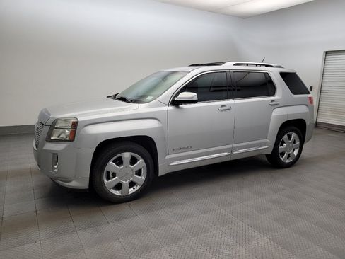 Used 2015 GMC Terrain Denali FWD image 2