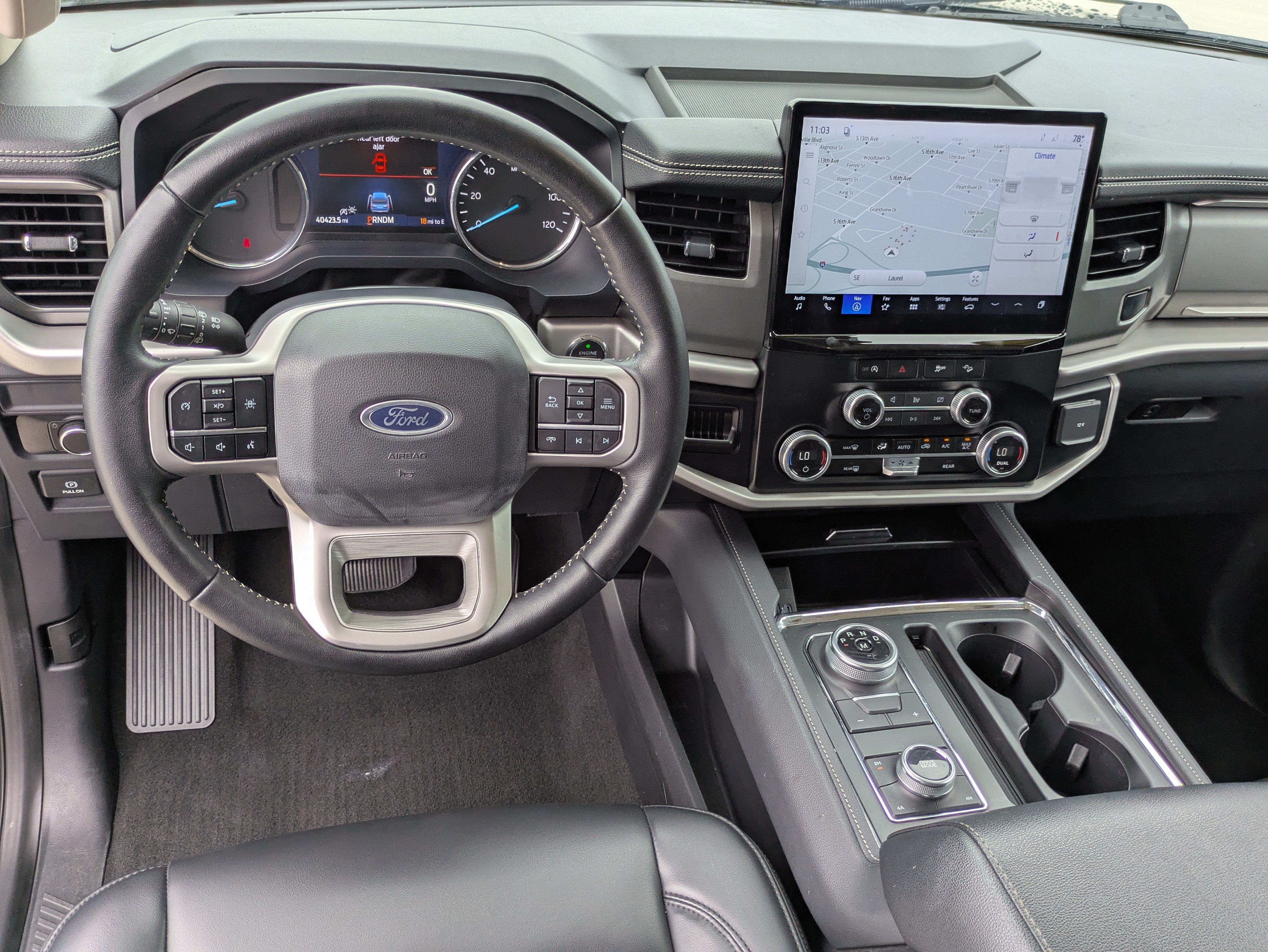 Used 2024 Ford Expedition XLT AWD/4WD image 16