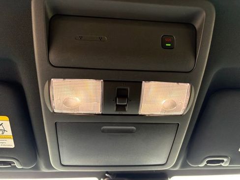 Used 2024 Nissan Frontier PRO-4X w/ Off-Road Protection Package AWD/4WD image 23