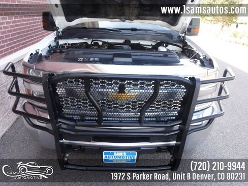 Used 2019 Chevrolet Silverado 2500 W/T AWD/4WD image 30