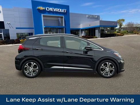 Used 2020 Chevrolet Bolt Premier w/ Infotainment Package image 10