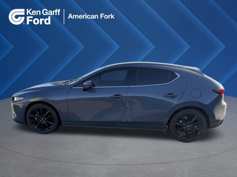 Used 2021 MAZDA MAZDA3 s image 1