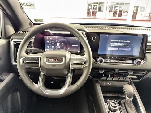 New 2026 GMC Canyon Elevation w/ Convenience Package image 16